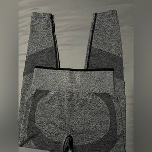 Victoria Secret seamless leggings size small